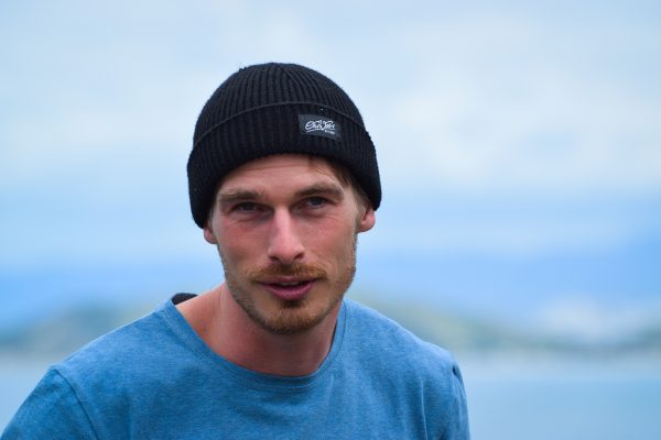 One Wave Beanie - Harbour Beach Midnight Black, Fischerman Beanie aus 50% recycelten Polyester.