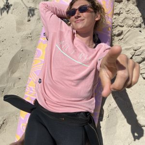 One Wave Sweatshirt - Beach Surfer Flamingo, fair produziertes Damen Sweatshirt aus 85% Bio-Baumwolle und 15% recycelten Polyester. Organic Cotton
